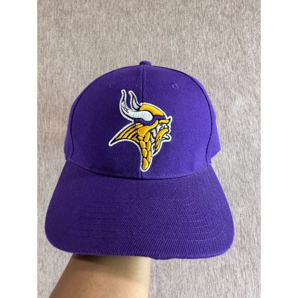 NFL Team Apparel Minnesota Vikings Purple Adjustable Baseball Hat Cap Mens OSFM